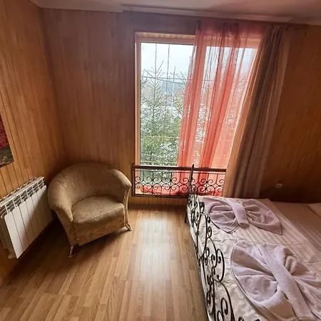 Hotel Palas Tatariv فندق مبيت وإفطار