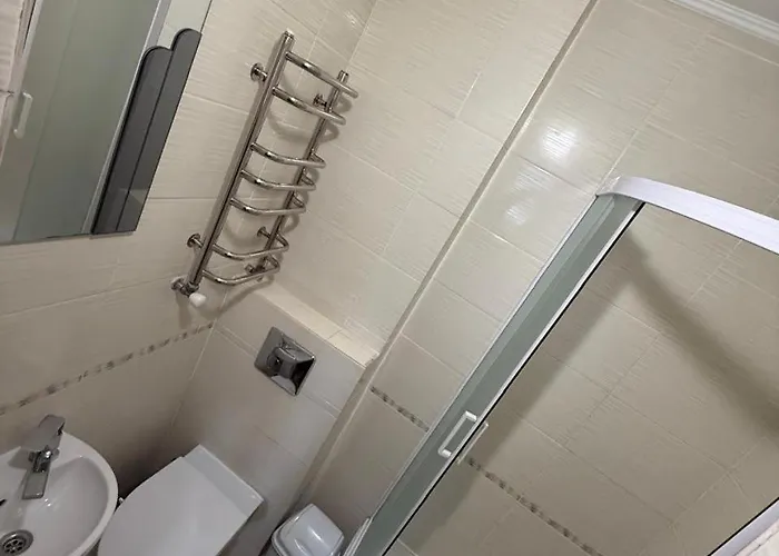 Alojamento de Acomodação e Pequeno-almoço Hotel Palas Tatariv Tatariv